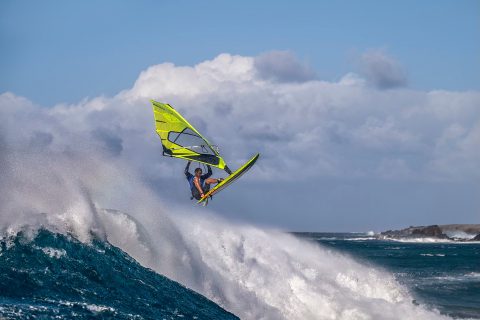 Marcilio Browne air