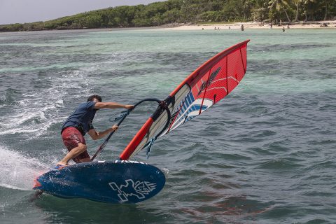 Matteo slams a gybe