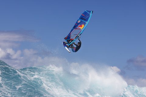 Kai Lenny ready for the Maui ProAm with his playlist!
