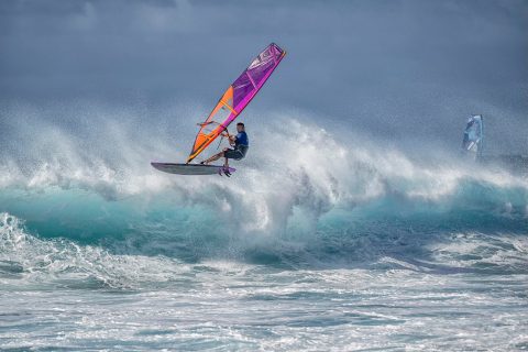 Swift takes 4th in Maui