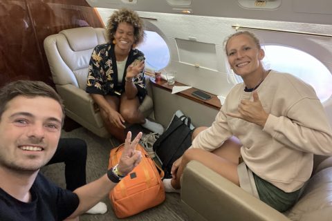Martin Garrix, Sarah Quita and Oda on a private jet!