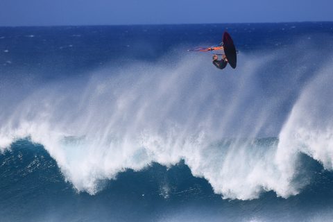 Robby Swift charging at Lanes