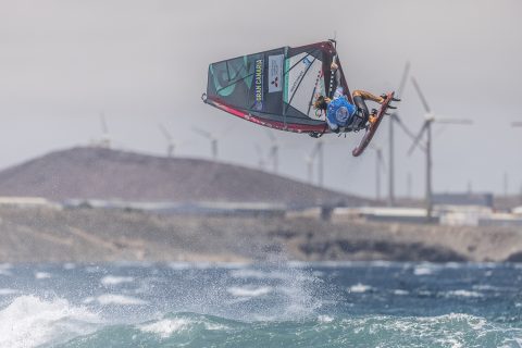 Takuma Sugi