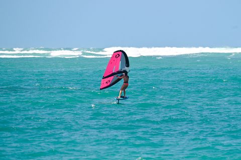 Percet turquoise water for wing foiling
