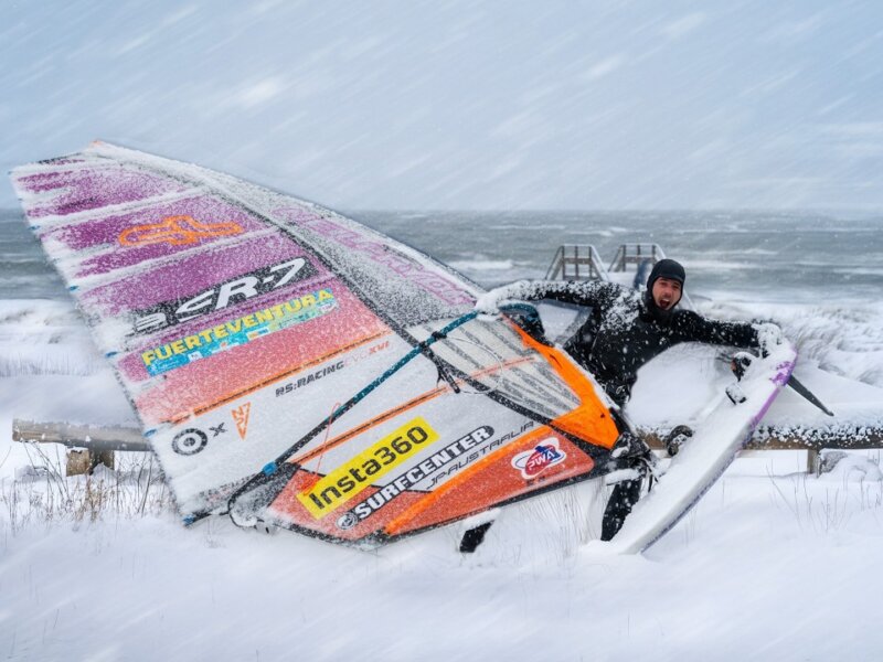 NICO PRIEN: 50-KNOT SNOWSTORM