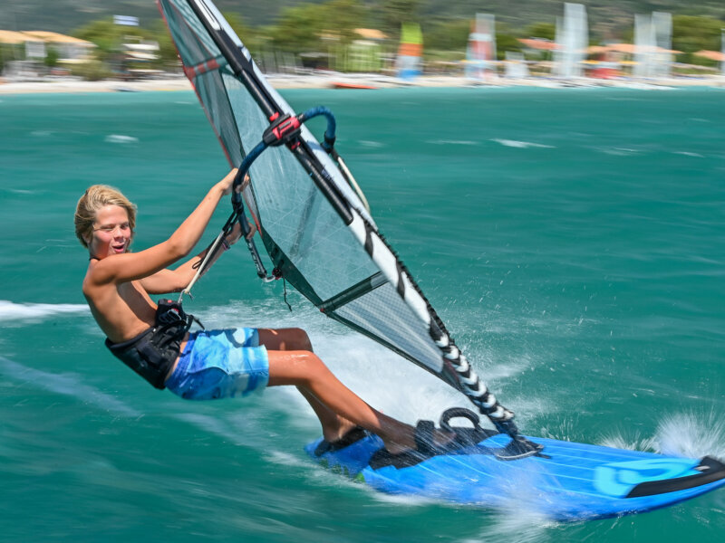 WHEN SCOOL IS OUT-GET THEM HOOKED: CLUB VASS